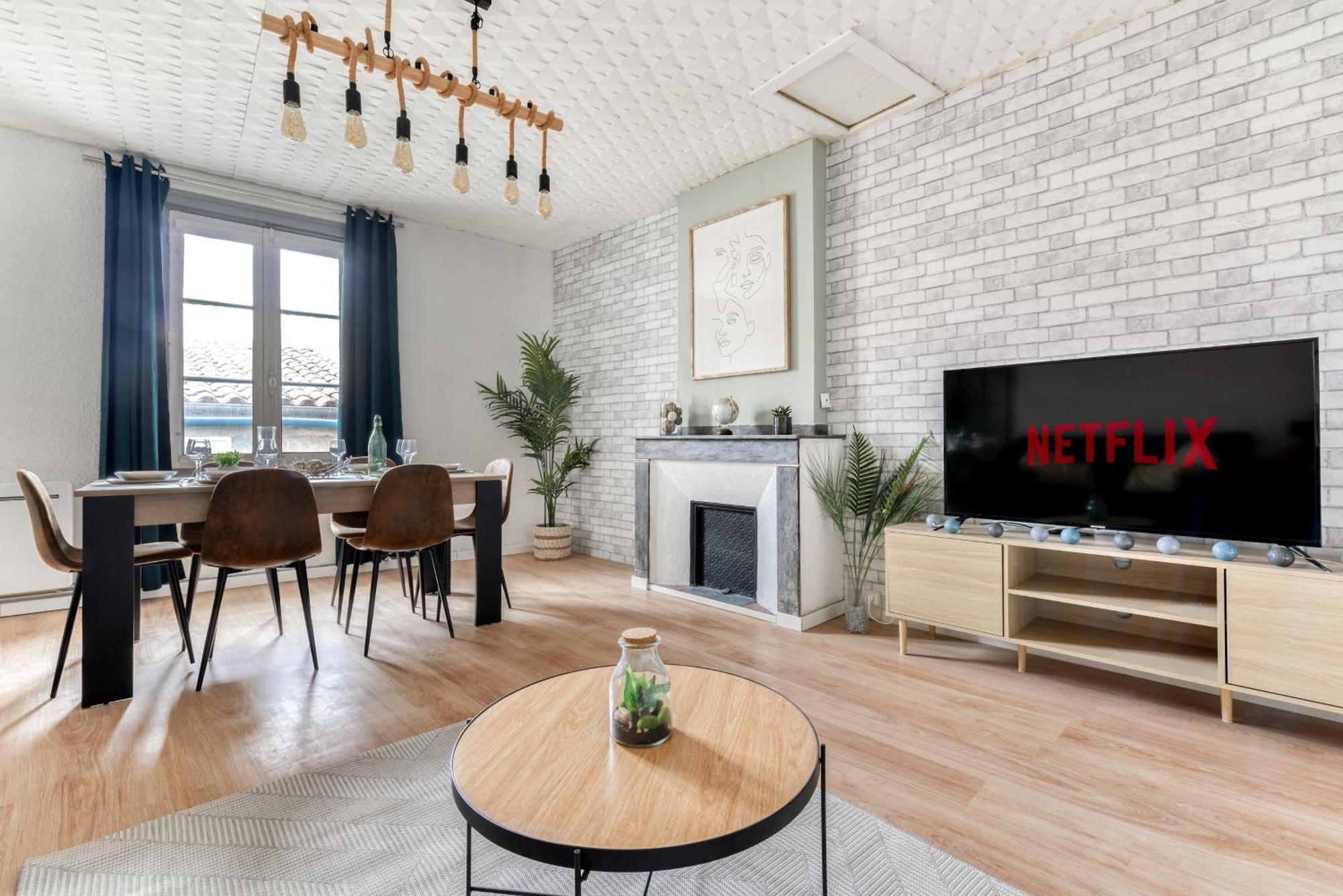 Appartement El Balneo - Wifi - - A Pied - Netflix - Parking *